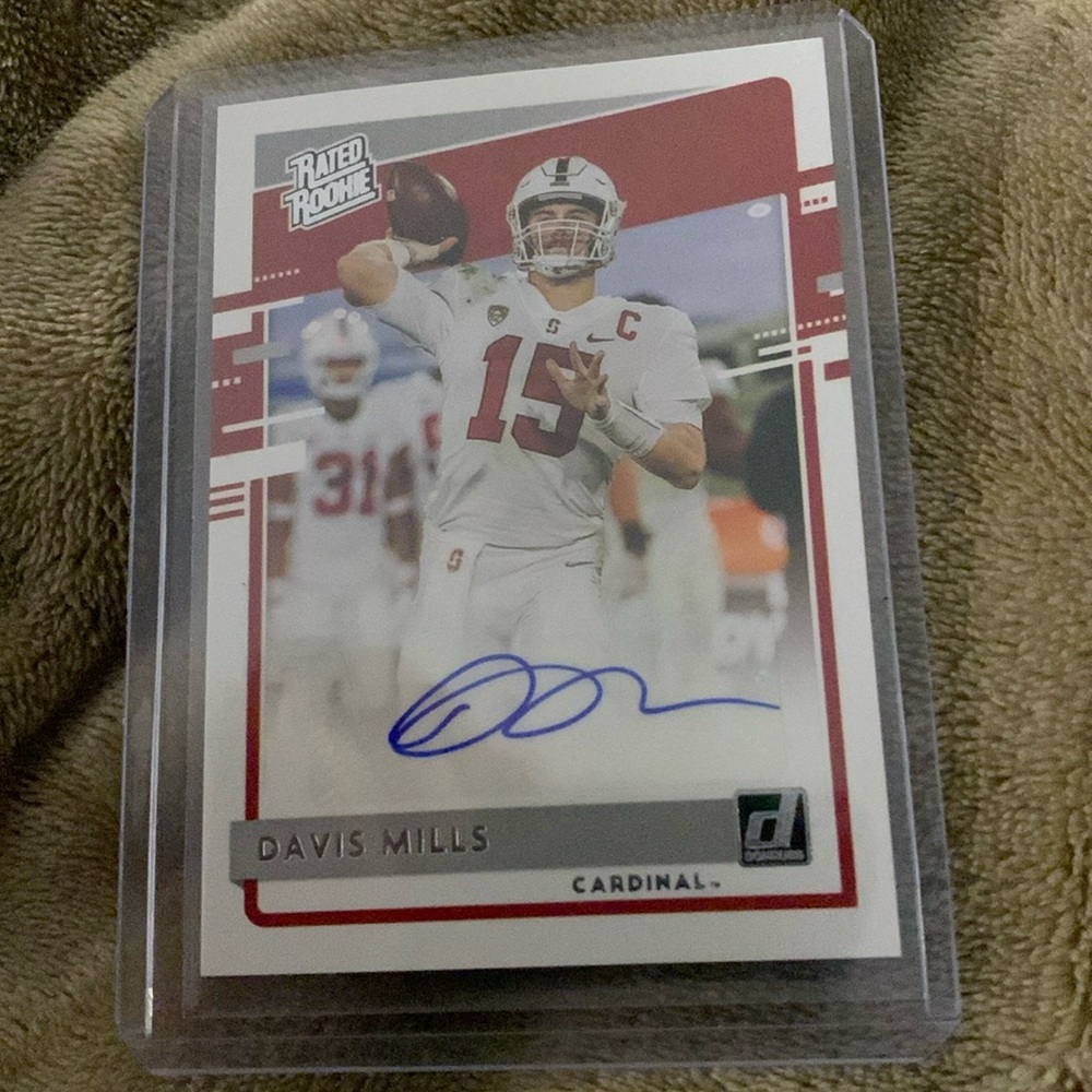 Davis Mills AUTOGRAPHED rookie card